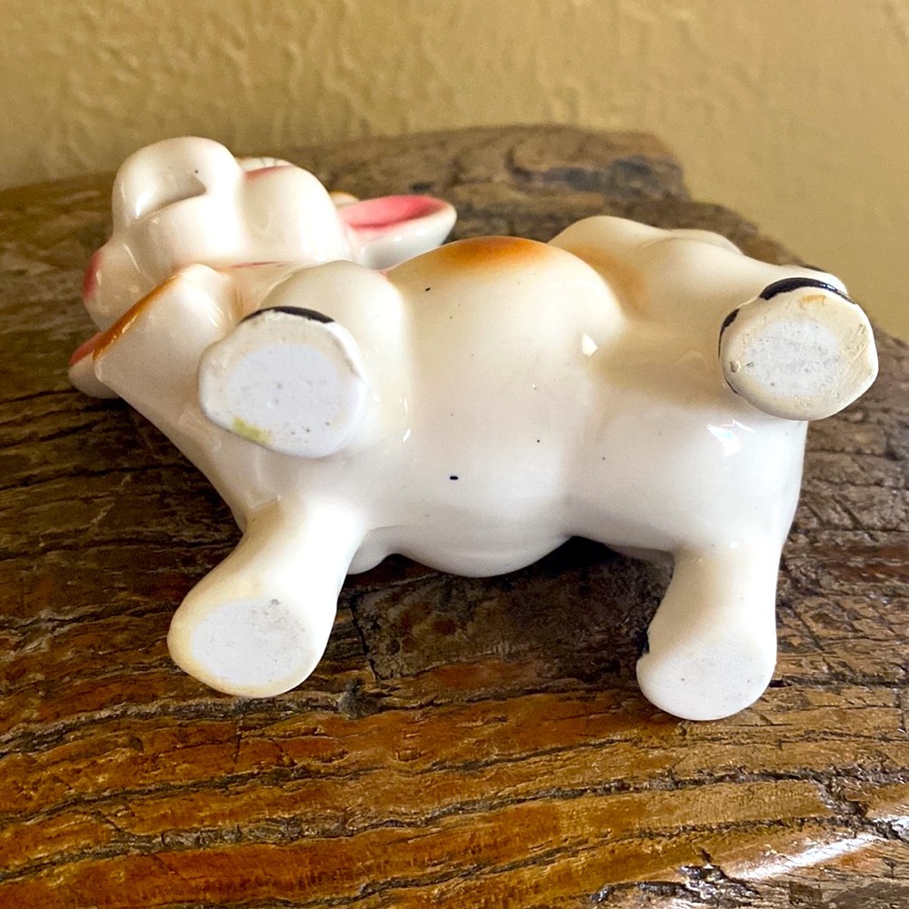 🐂Vintage🐂Cow Creamer & Salt & Pepper Shaker Set - Picture 5 of 11